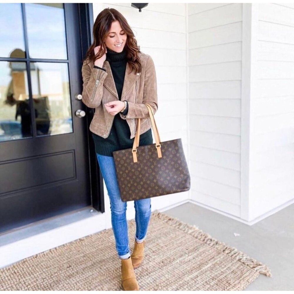 LOUIS VUITTON Luco Brown Monogram LV Logo Canvas Zip Closure Tote - Picture 5 of 16